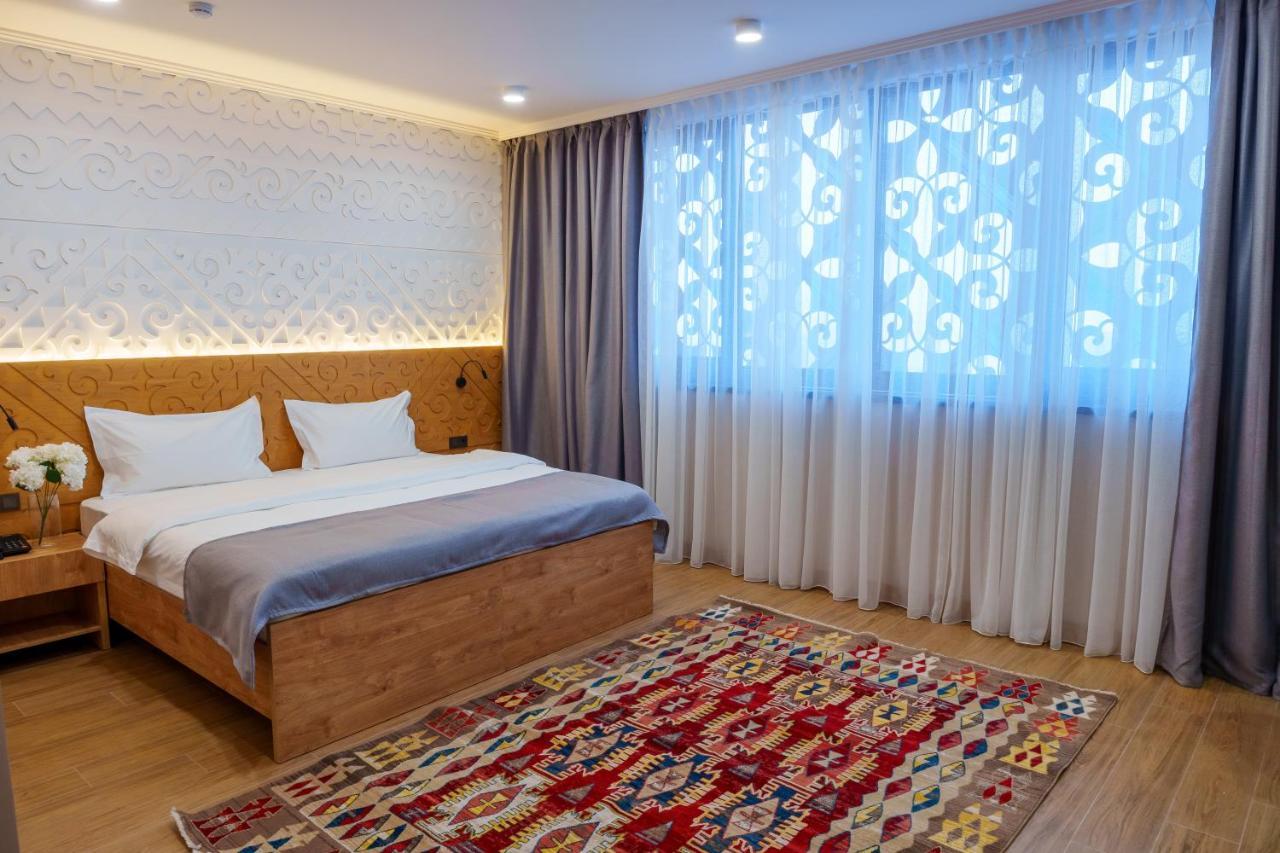 Dami Almaty Hotel Eksteriør billede