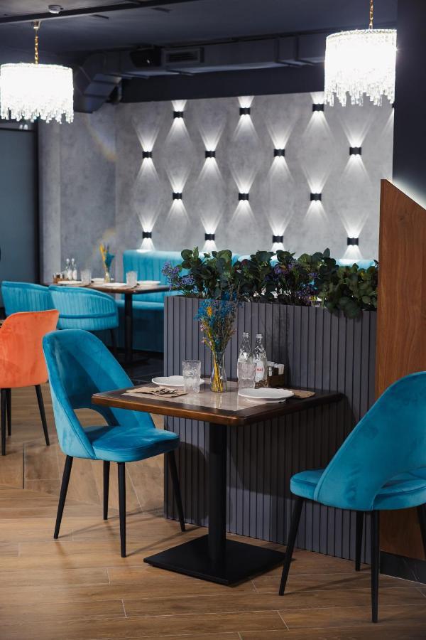 Dami Almaty Hotel Eksteriør billede