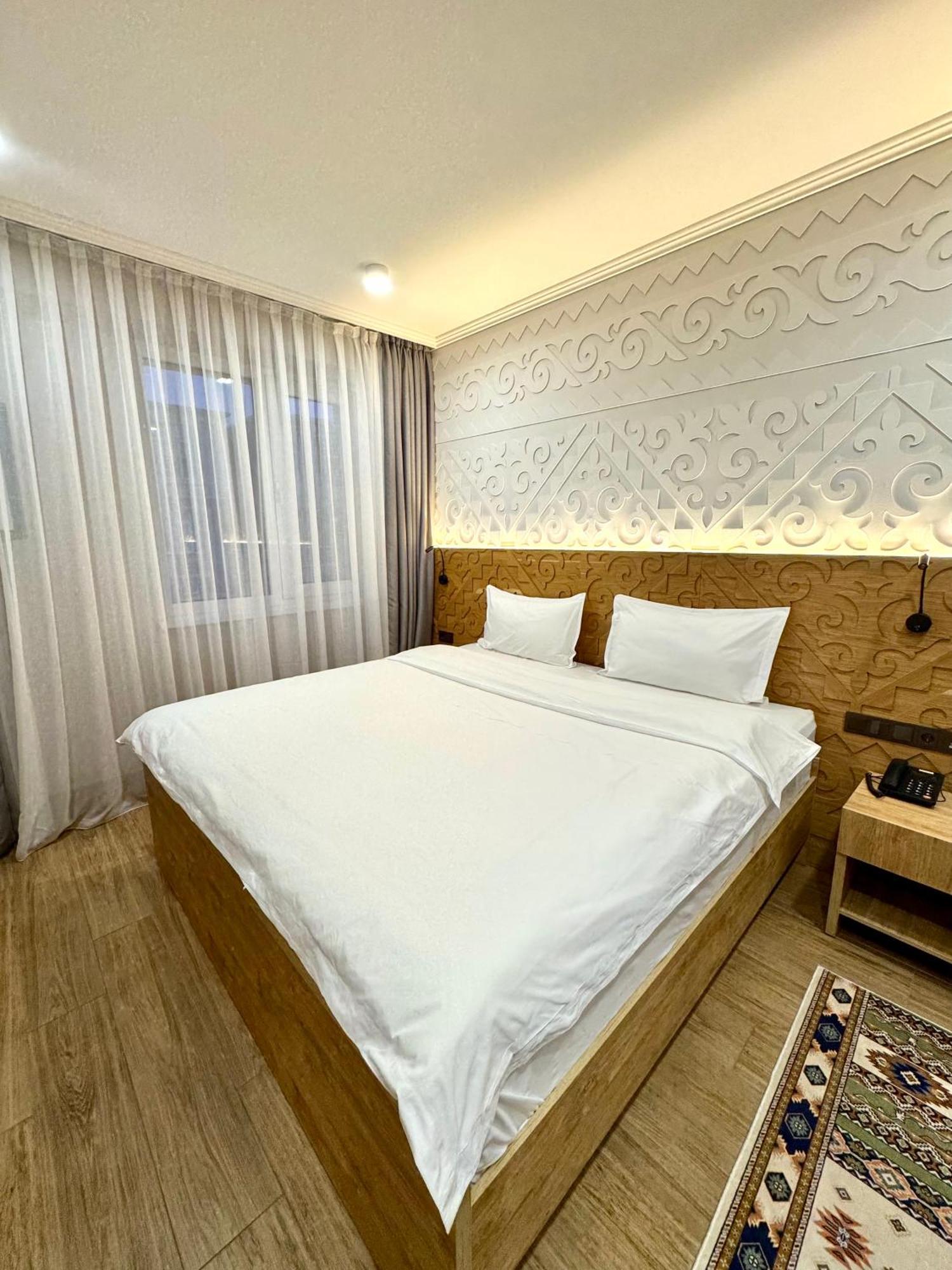 Dami Almaty Hotel Eksteriør billede