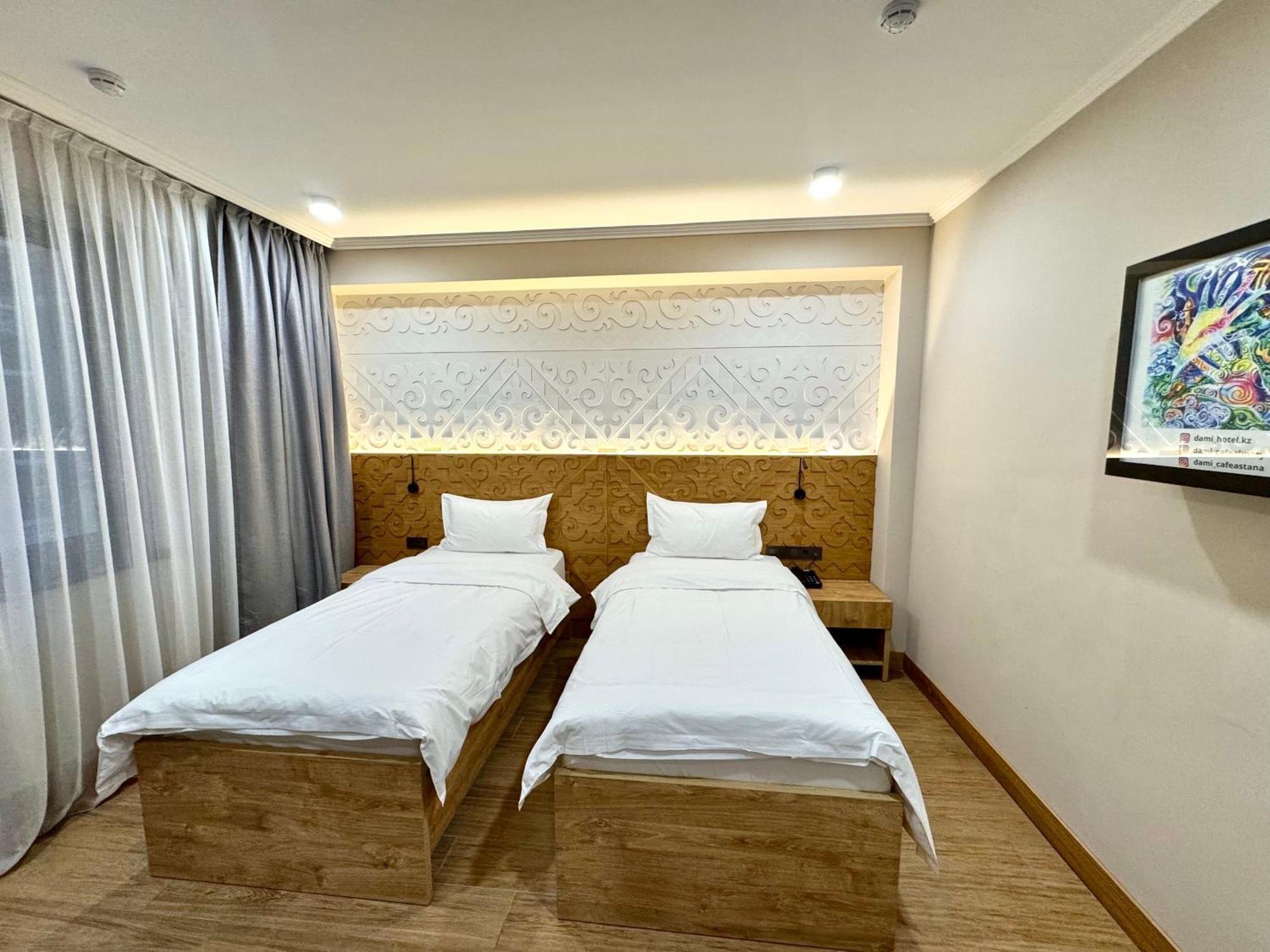 Dami Almaty Hotel Eksteriør billede